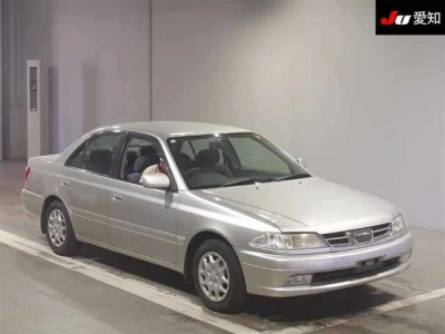 TOYOTA CARINA