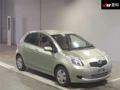 TOYOTA VITZ