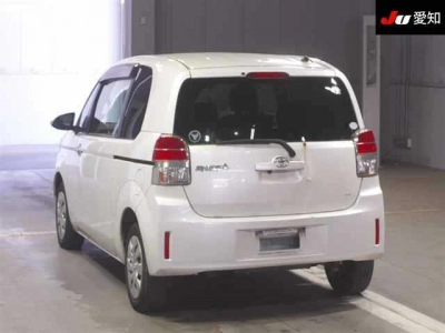 TOYOTA SPADE