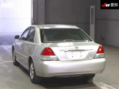 TOYOTA MARK II