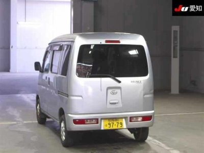 DAIHATSU HIJET VAN