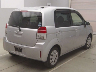 TOYOTA SPADE
