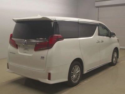 TOYOTA ALPHARD HYBRID