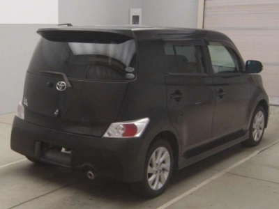 TOYOTA BB
