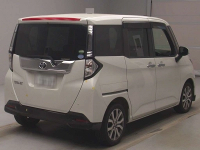 TOYOTA TANK