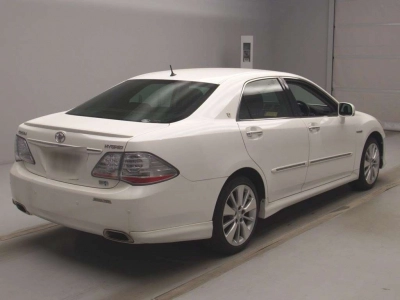 TOYOTA CROWN HYBRID