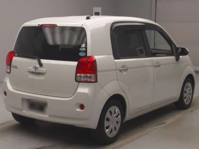 TOYOTA PORTE