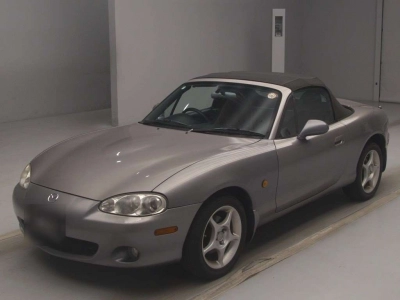 MAZDA ROADSTER
