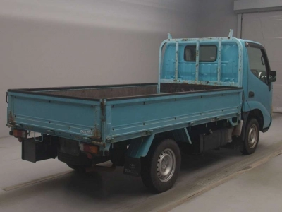 TOYOTA DYNA TRUCK