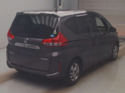 HONDA FREED HYBRID