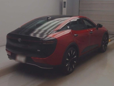 TOYOTA CROWN CROSSOVER