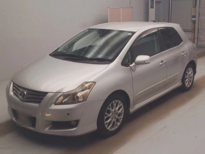 TOYOTA BLADE
