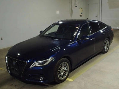 TOYOTA CROWN HYBRID