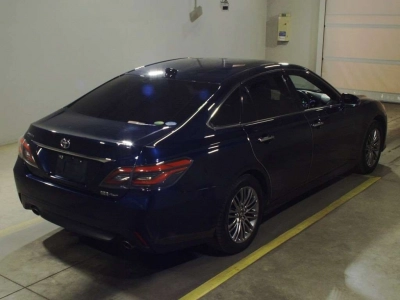 TOYOTA CROWN HYBRID