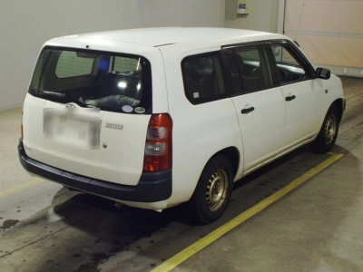 TOYOTA SUCCEED VAN