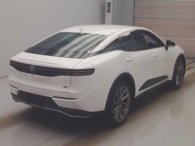TOYOTA CROWN CROSSOVER