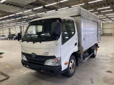 TOYOTA DYNA TRUCK