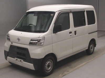 TOYOTA PIXIS VAN