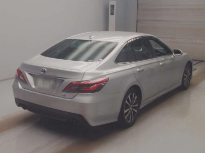 TOYOTA CROWN HYBRID