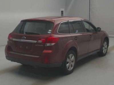 SUBARU OUTBACK