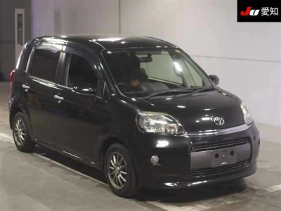TOYOTA SPADE
