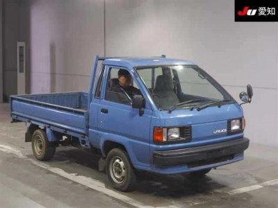 TOYOTA LITE ACE TRUCK