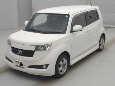 TOYOTA BB