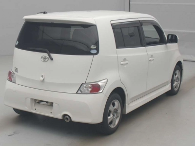 TOYOTA BB