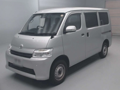 TOYOTA TOWN ACE VAN