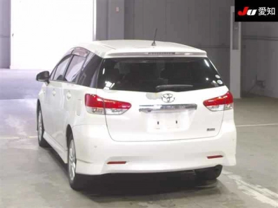 TOYOTA WISH