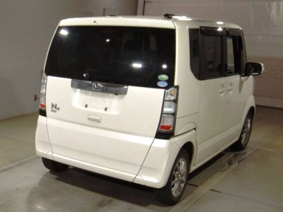 HONDA N BOX +