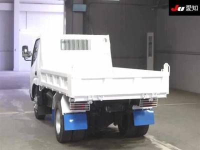 TOYOTA DYNA TRUCK