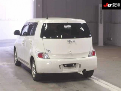 TOYOTA BB