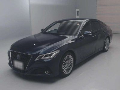 TOYOTA CROWN HYBRID