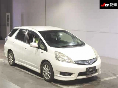 HONDA FIT SHUTTLE