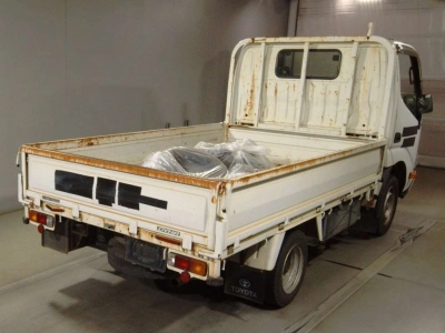 TOYOTA DYNA TRUCK