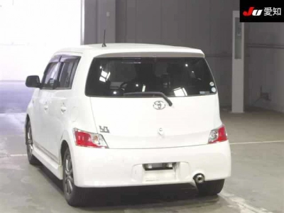 TOYOTA BB