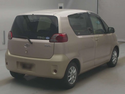 TOYOTA PORTE