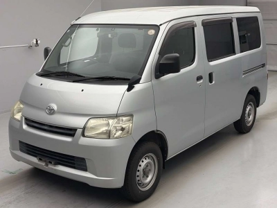 TOYOTA TOWN ACE VAN