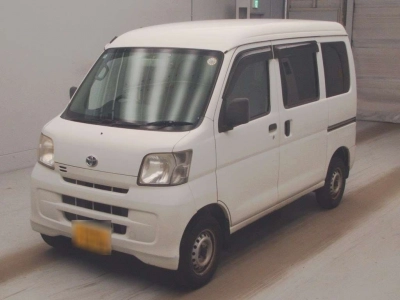 TOYOTA PIXIS VAN