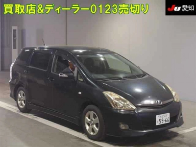 TOYOTA WISH
