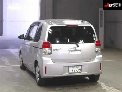 TOYOTA SPADE