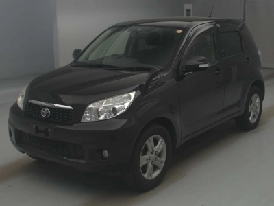 TOYOTA RUSH