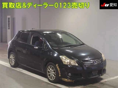TOYOTA BLADE