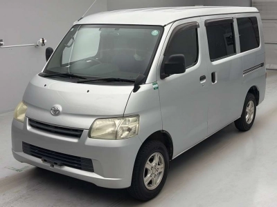 TOYOTA LITE ACE VAN