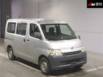 TOYOTA TOWN ACE VAN
