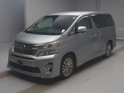 TOYOTA VELLFIRE