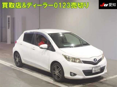 TOYOTA VITZ