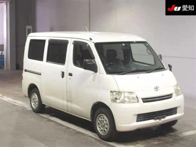 TOYOTA TOWN ACE VAN