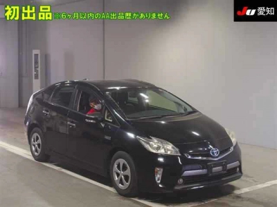 TOYOTA PRIUS PHV